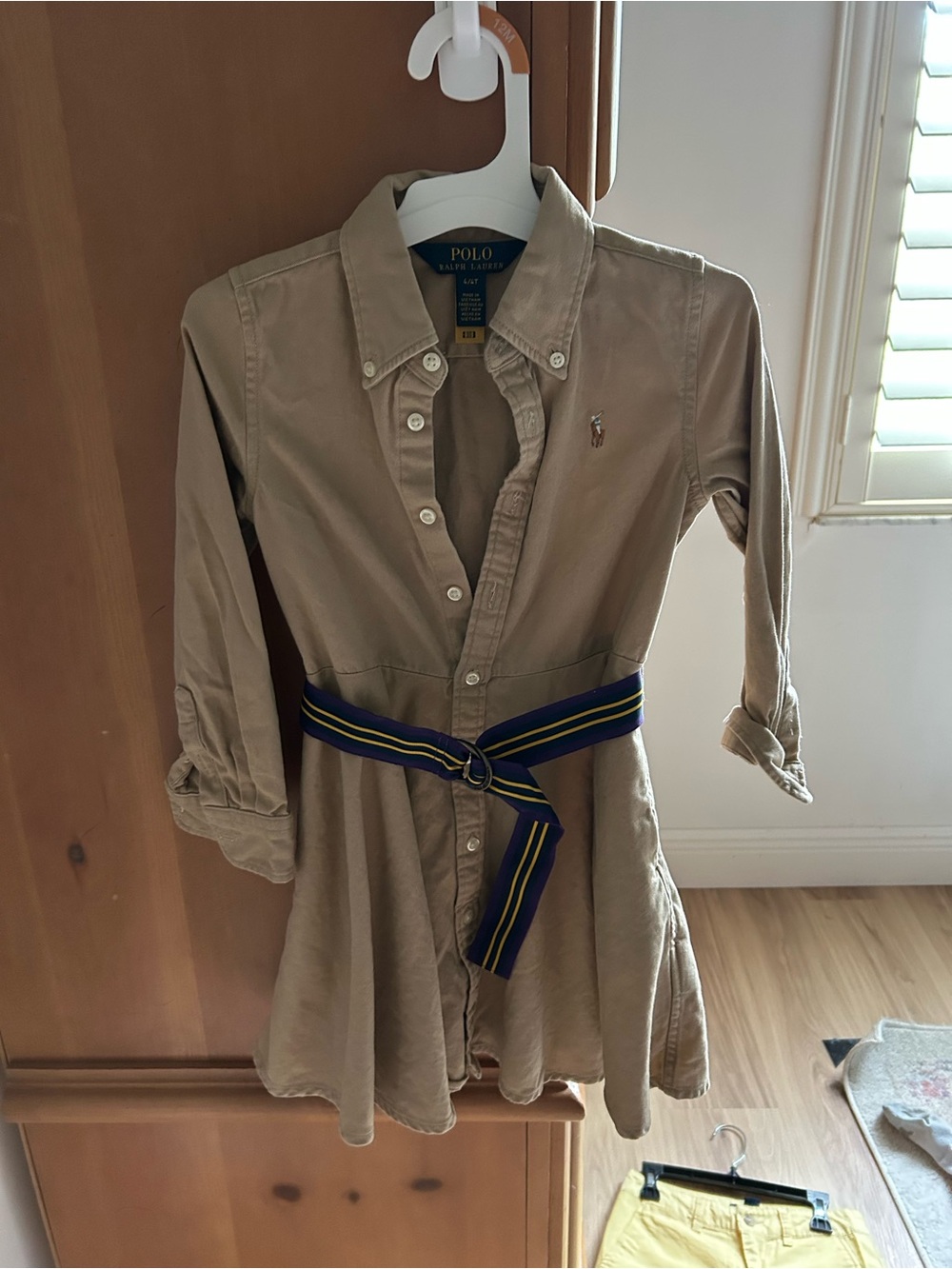 Polo by Ralph Lauren Tan Girls Dress, 4T, with belt